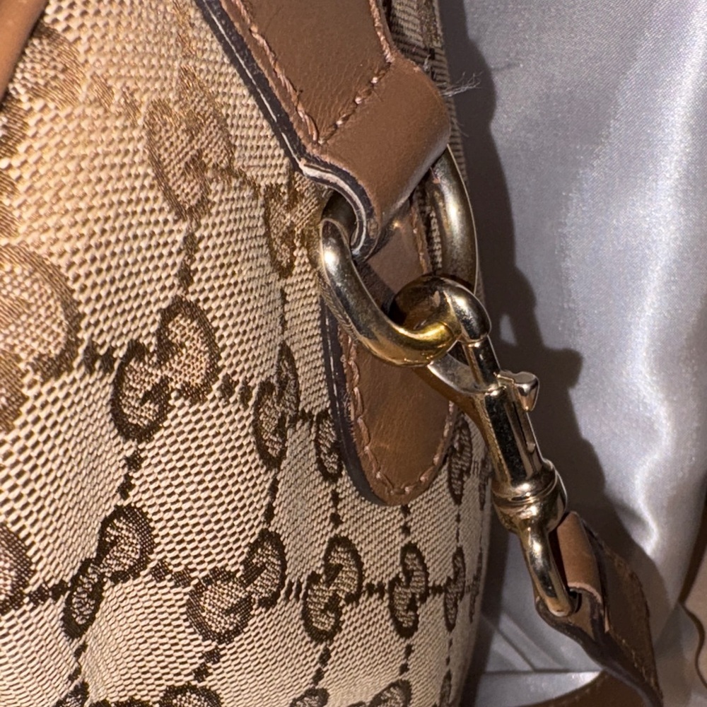 Gucci Beige GG Canvas Top-Handle Bag with Pink & Brown Stripe - Picture 9 of 17